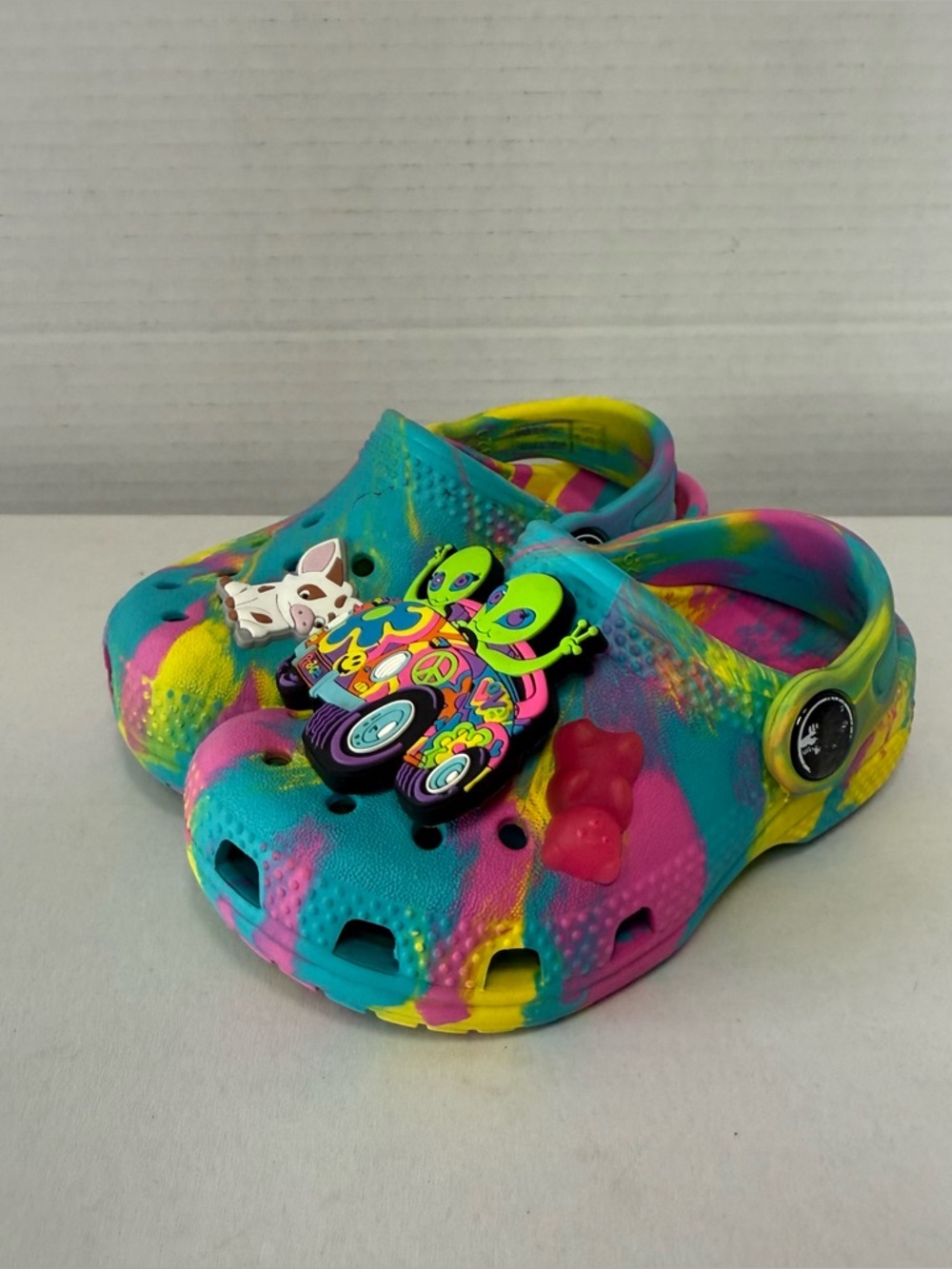 Toddler girls Crocs size 6